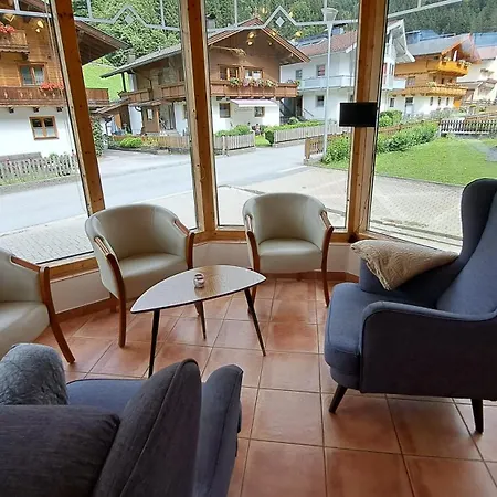 Alpenland - דירה