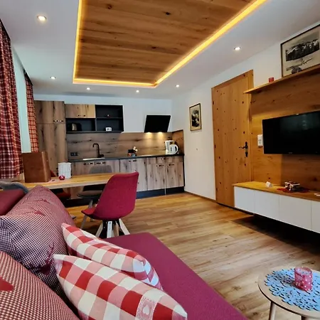 Appartements Alpenland - Ferienwohnungen Apartment Auffach