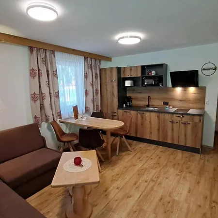 Appartements Alpenland - Ferienwohnungen *